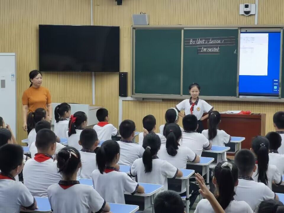 小学英语的功能_小学英语重要性ppt_ppt在小学英语中的作用